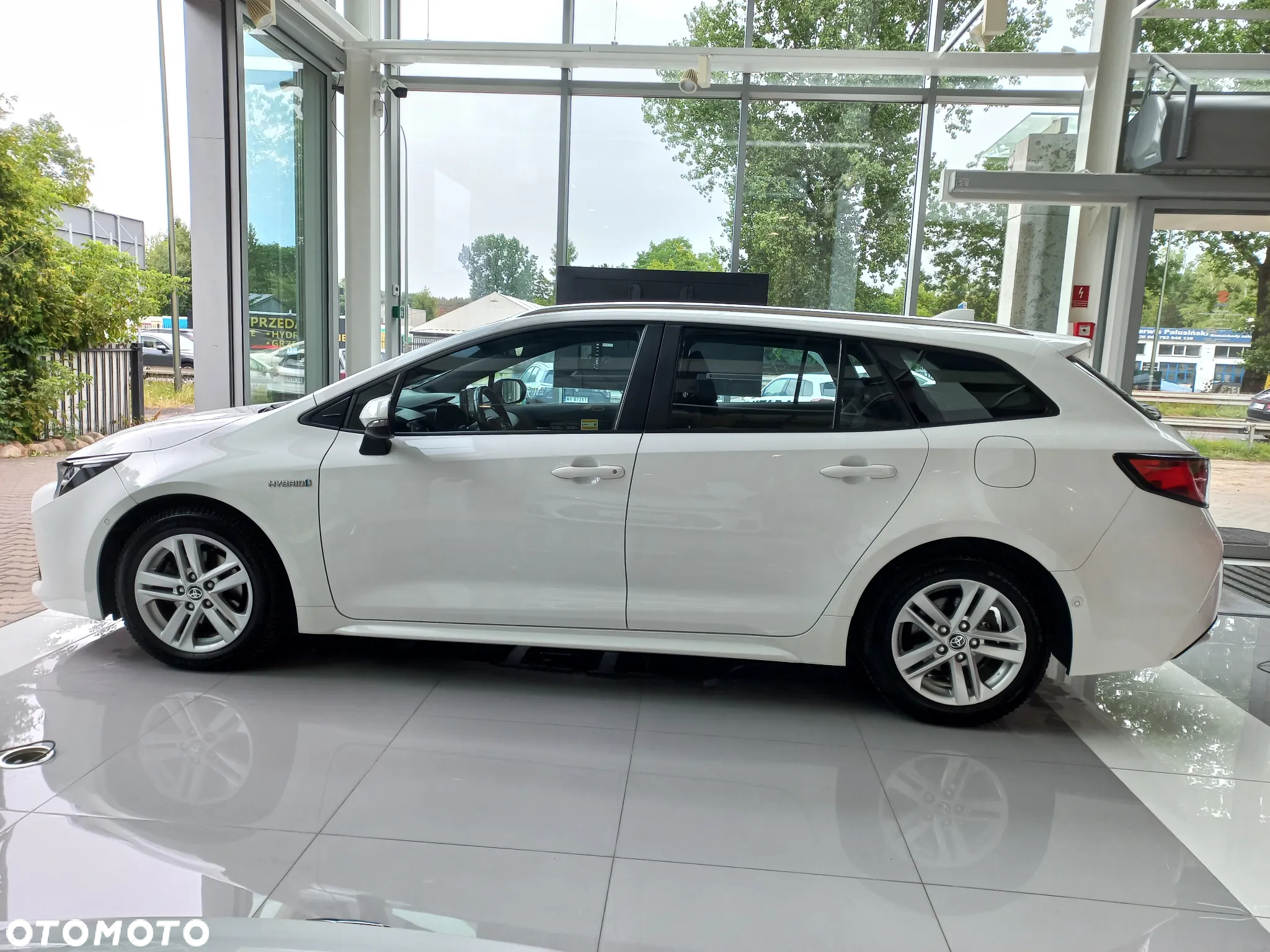 Toyota Corolla - 4