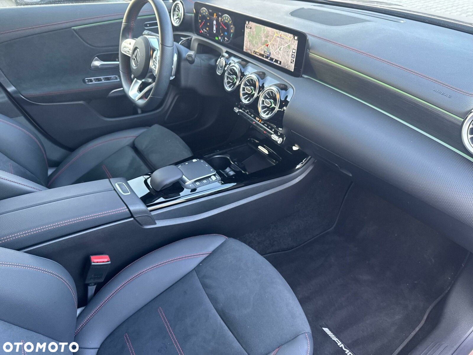Mercedes-Benz CLA - 20