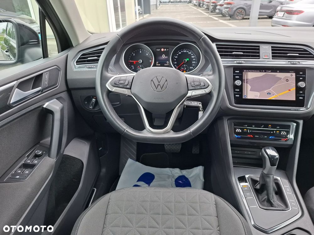 Volkswagen Tiguan 2.0 TDI SCR DSG Life - 17