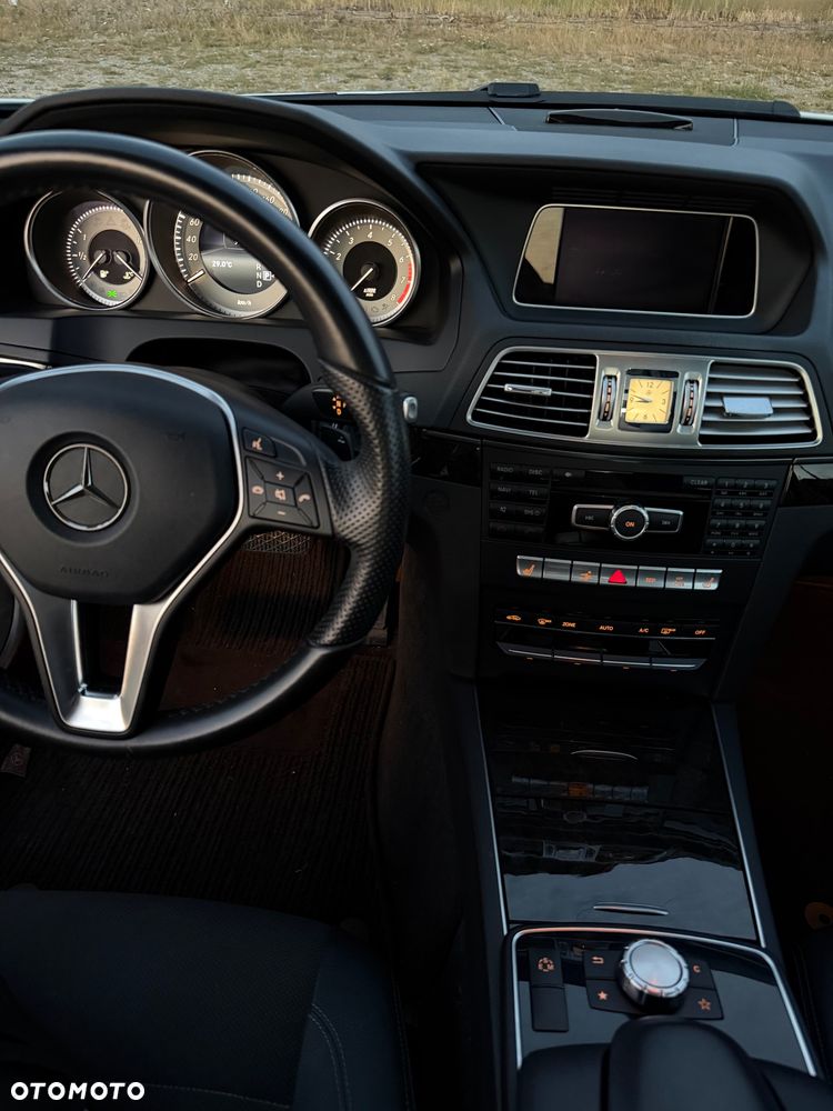 Mercedes-Benz Klasa E 200 7G-TRONIC - 19