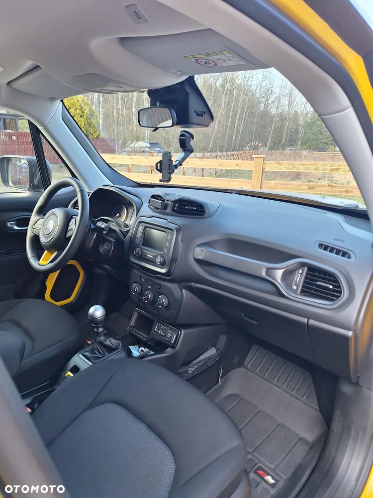 Jeep Renegade 1.0 GSE T3 Turbo Sport FWD S&S - 25