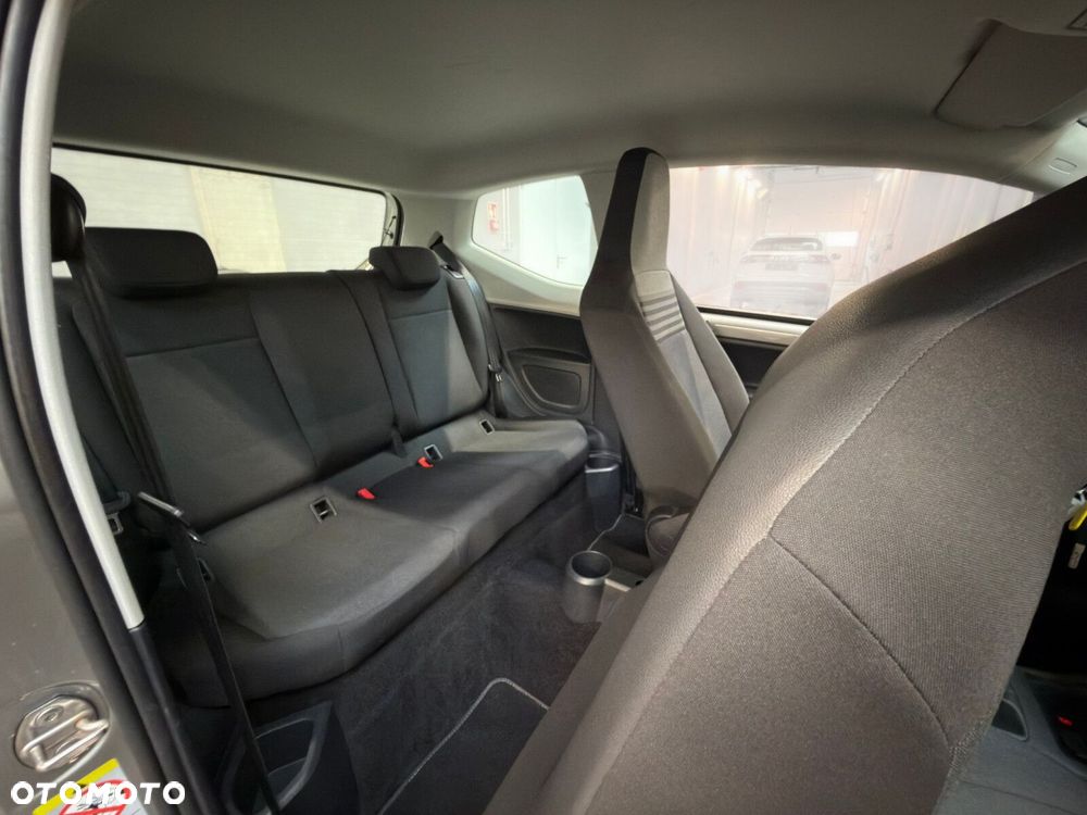 Volkswagen up! 1.0 move - 24