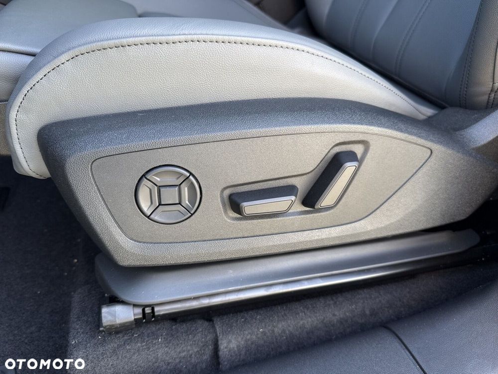 Audi Q6 e-tron - 9