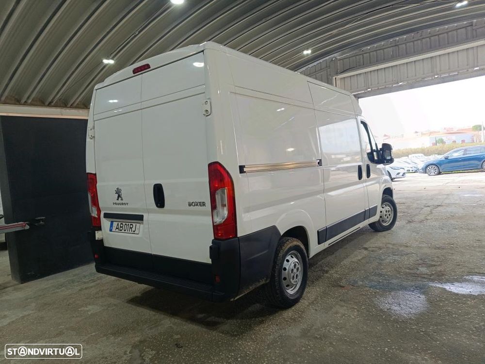 Peugeot Boxer 2.2 BlueHDi 335 L2H2 Premium - 3