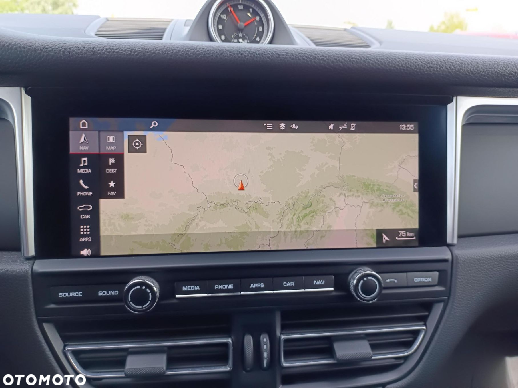 Porsche Macan Standard - 19