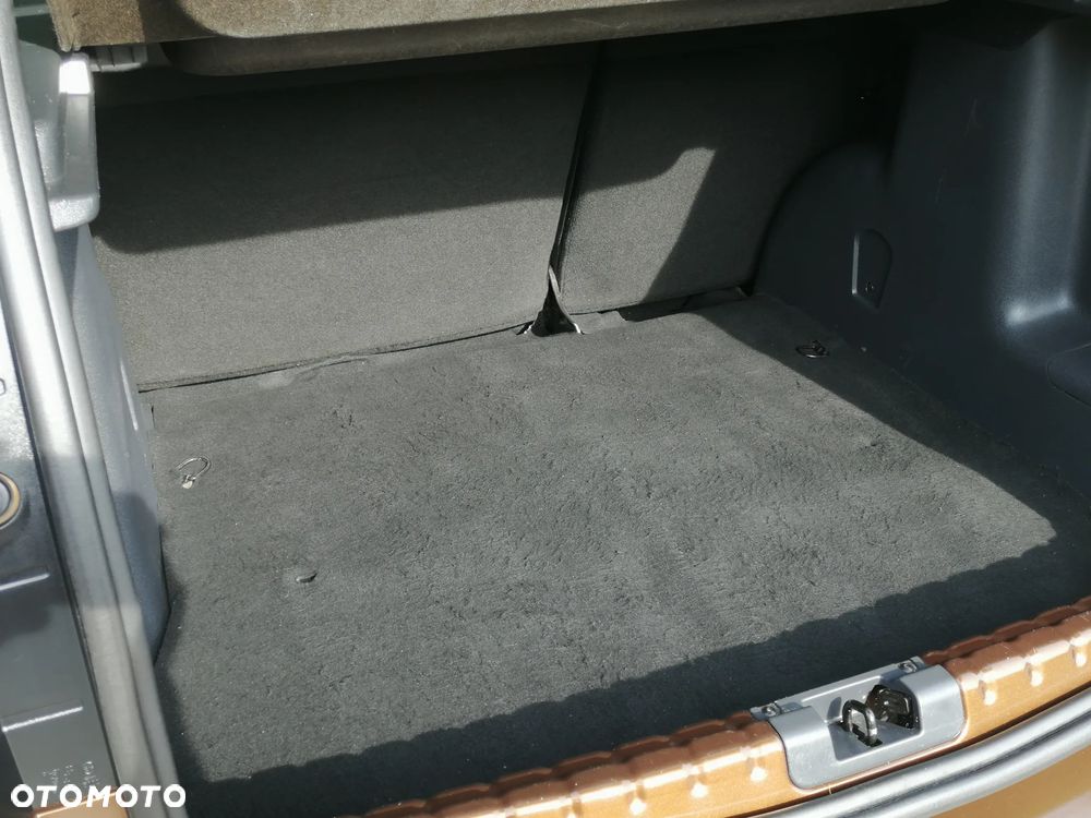 Dacia Duster 1.2 TCe Laureate - 26