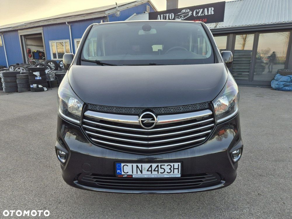 Opel Vivaro - 24