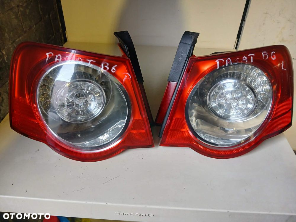 Volkswagen Passat B6 Lampa tylna lewa, prawa - 1