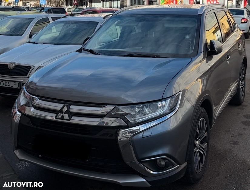 Mitsubishi Outlander - 6