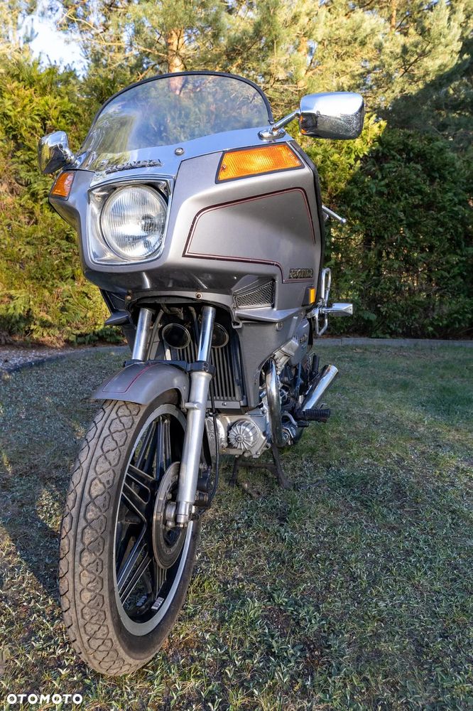 Honda GL - 3