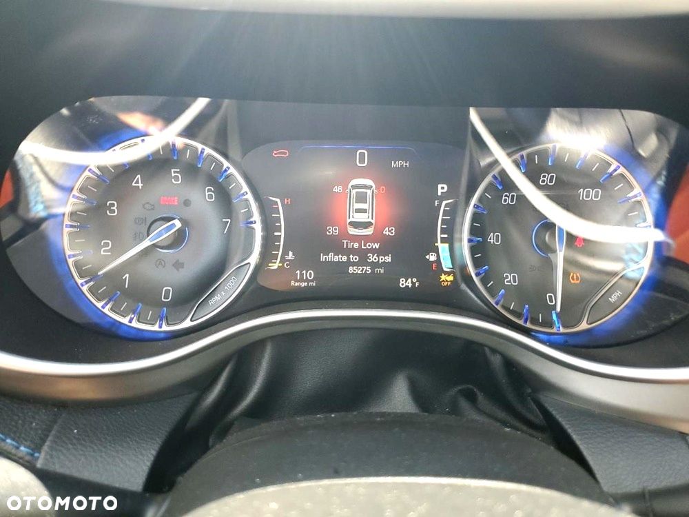 Chrysler Pacifica - 10