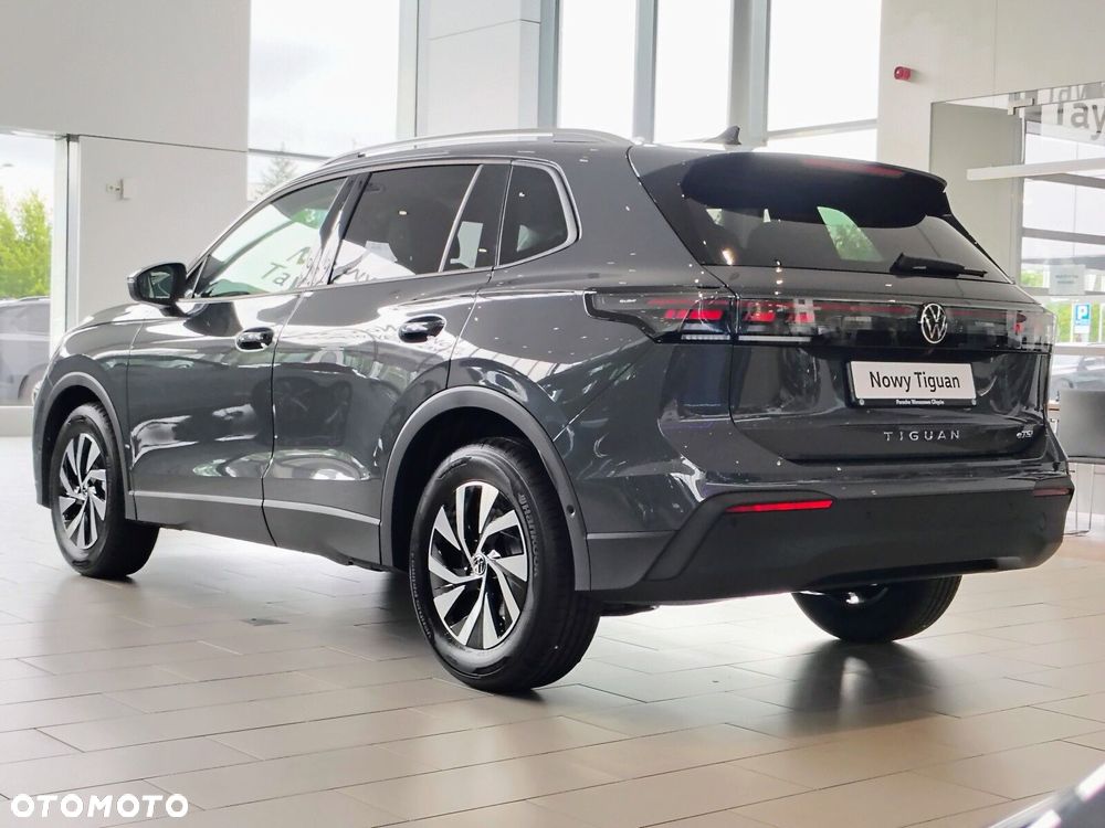 Volkswagen Tiguan - 4