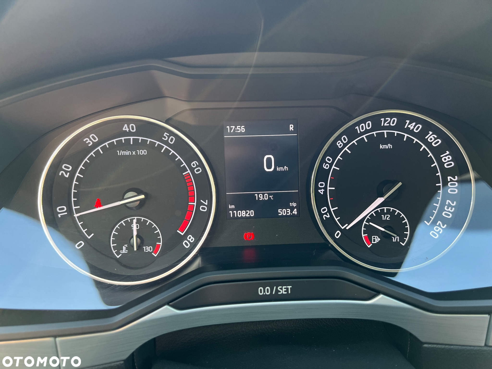 Skoda Superb 1.8 TSI Ambition DSG - 24