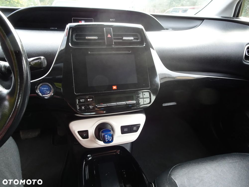 Toyota Prius - 15