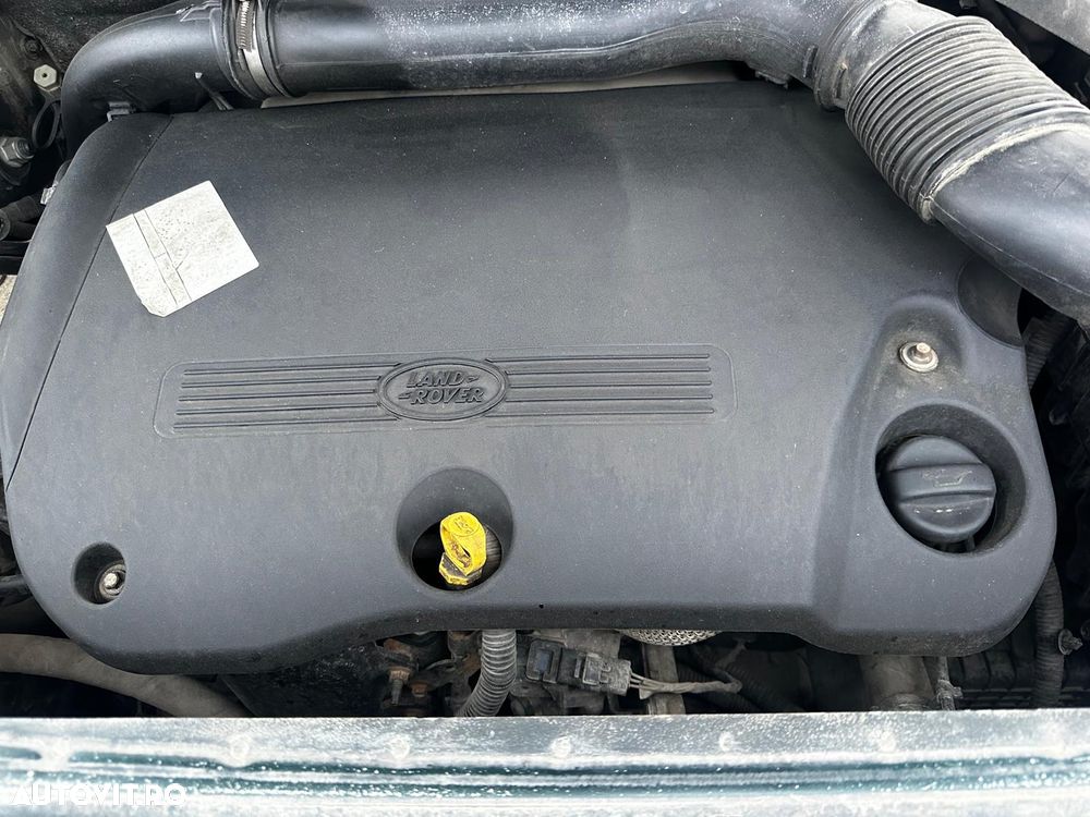 Land Rover Discovery Sport - 8