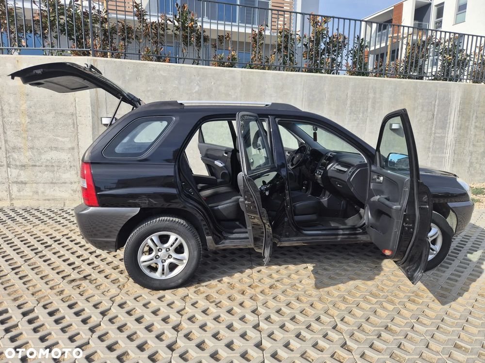 Kia Sportage 2.0 2WD LX - 2