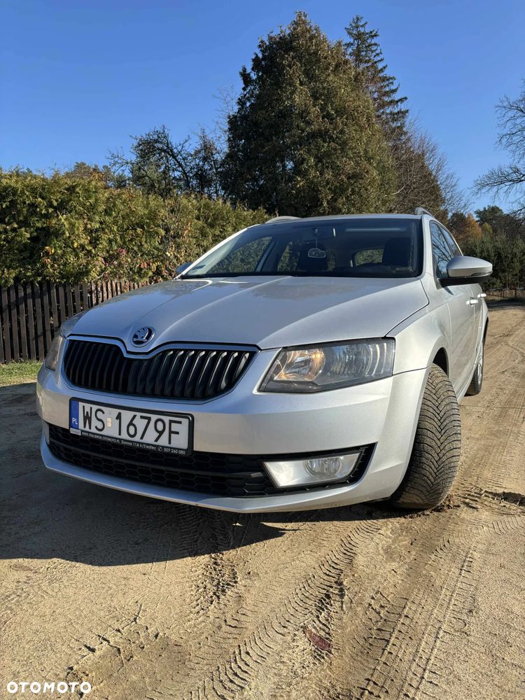 Skoda Octavia 1.6 TDI Ambition DSG - 27