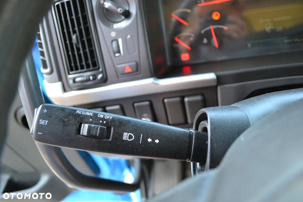 Volvo FM 6x2 TYLKO 345 000 km TRZECIA OŚ SKRĘTNA KLIMATYZACJA - 22