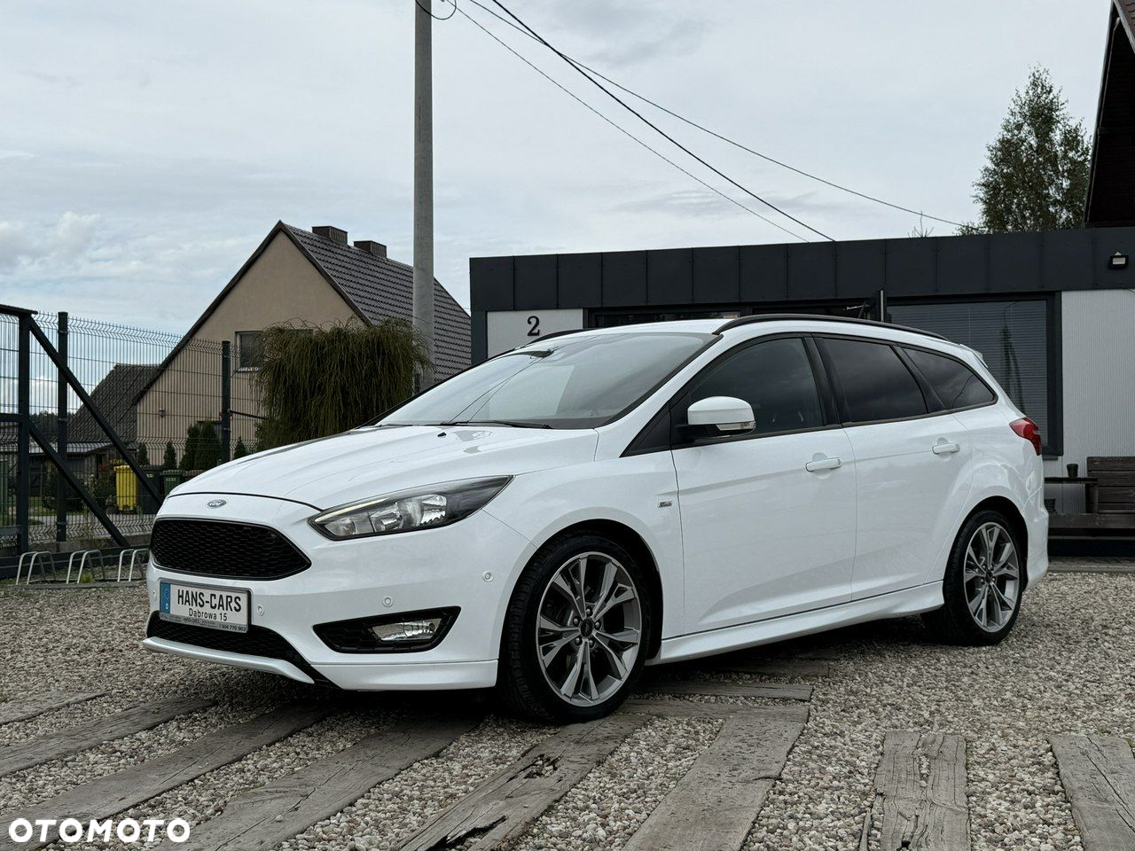 Ford Focus - 11