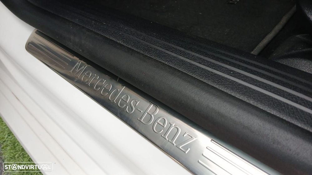 Mercedes-Benz CLA 180 - 16