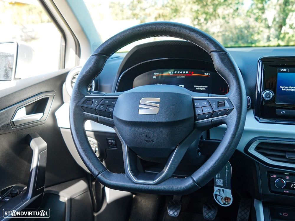 SEAT Arona - 12