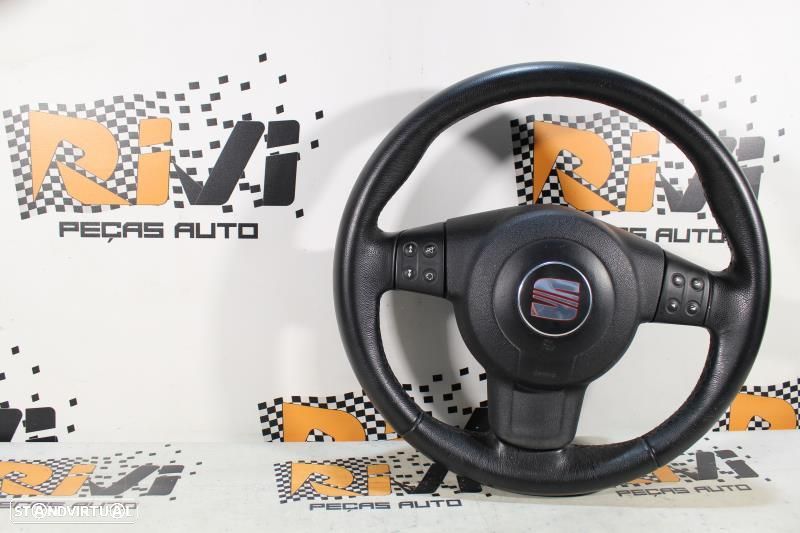 Volante Seat Leon (1P1)  Volante Seat Leon 1P Em Pele - 1