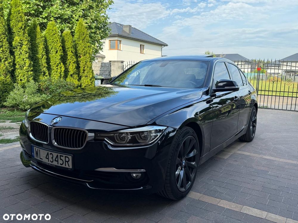BMW Seria 3 328i xDrive Luxury Line - 2