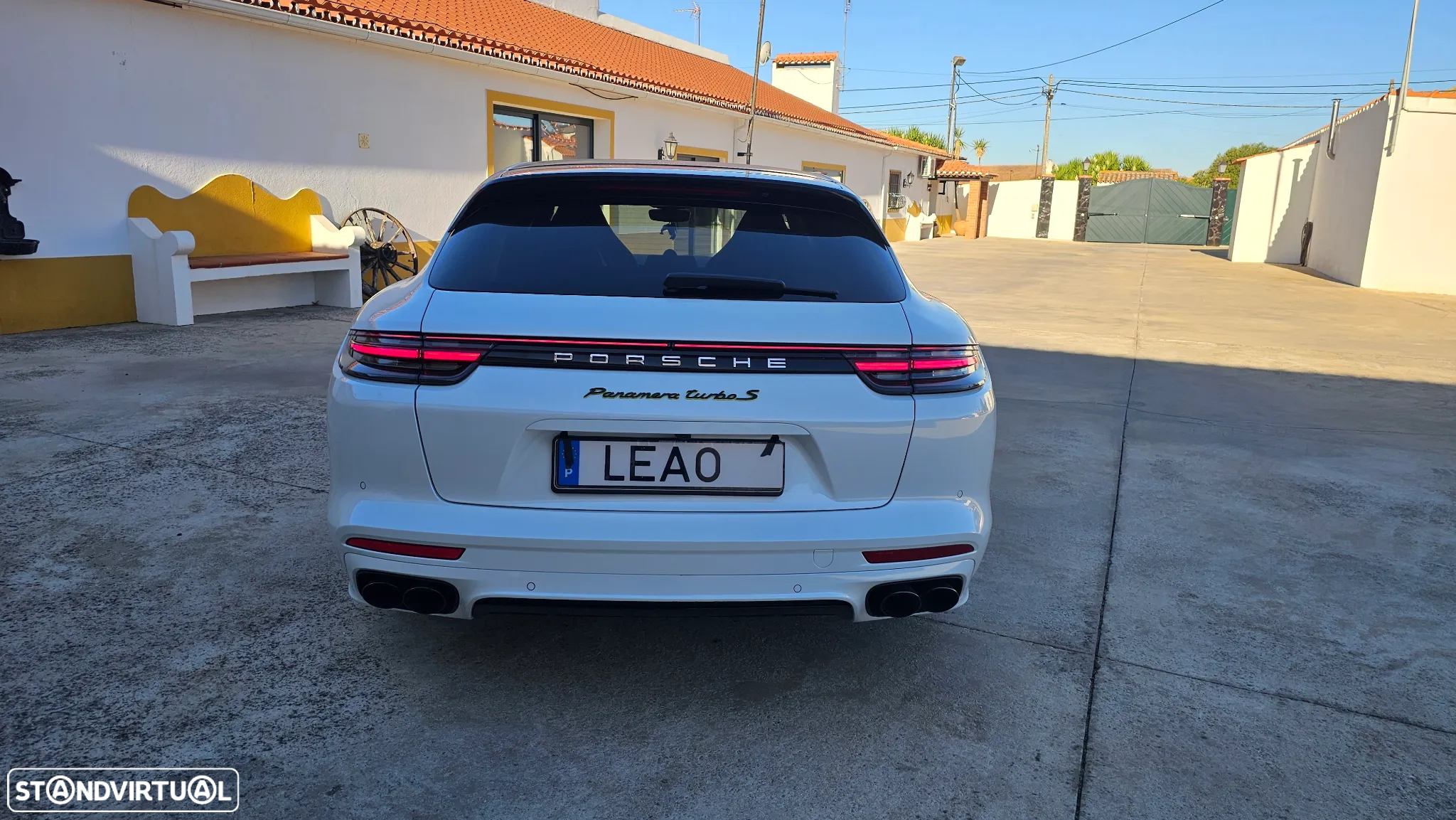 Porsche Panamera Sport Turismo Turbo S E-Hybrid - 4