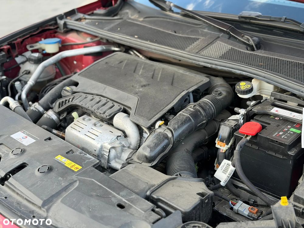 Peugeot 308 1.2 PureTech Allure Pack S&S - 26