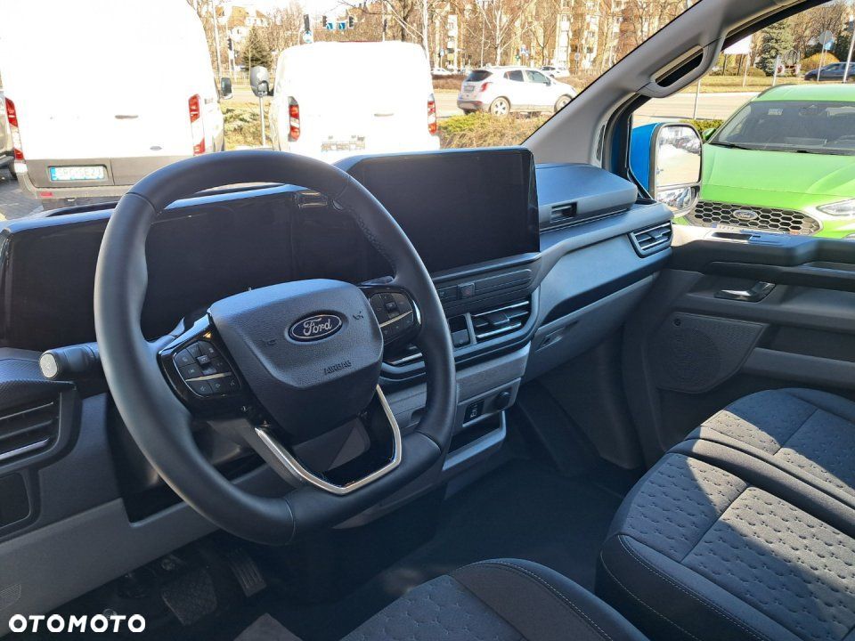 Ford Transit Custom - 16
