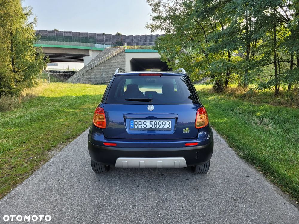 Fiat Sedici - 9