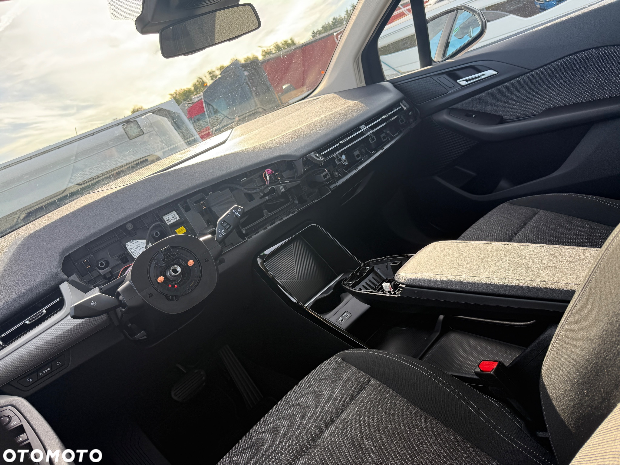 BMW Seria 2 218d Active Tourer - 28