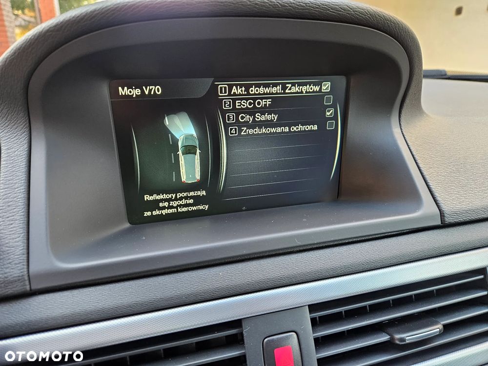 Volvo V70 D4 Geartronic Momentum - 14