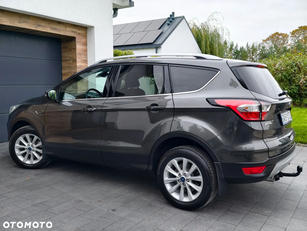Ford Kuga 2.0 TDCi FWD Titanium - 25