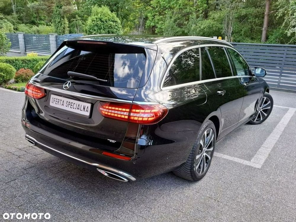 Mercedes-Benz Klasa E 300 de 9G-TRONIC - 4