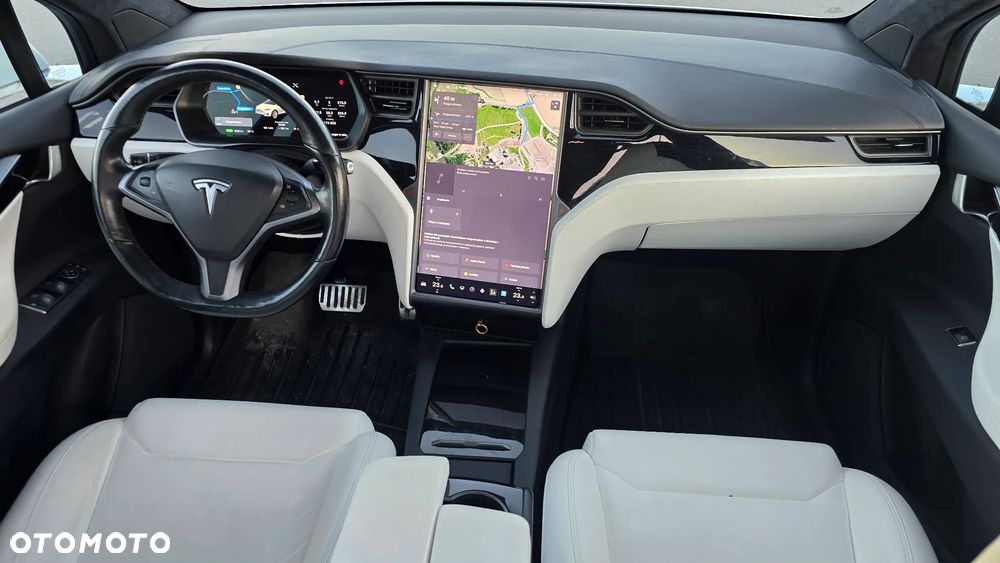 Tesla Model X Long Range - 13