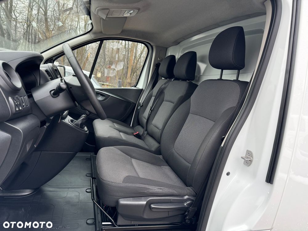 Renault Trafic - 15