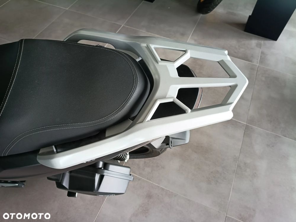 VOGE SR1 - 7