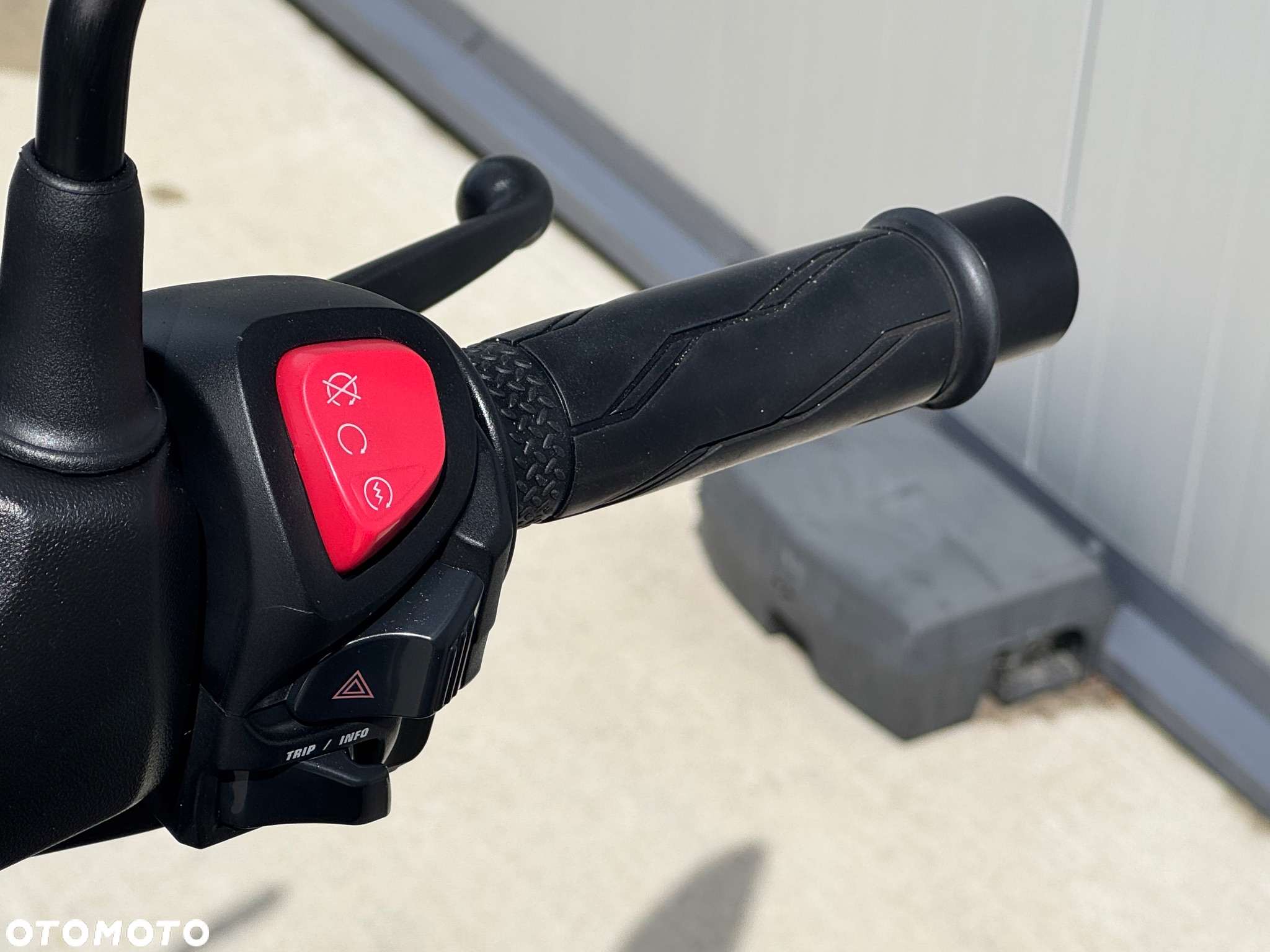 Yamaha X-max - 32