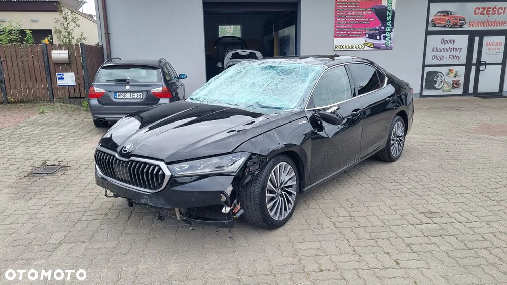 Skoda Superb 2.0 TDI SCR 4x4 L&K DSG - 2