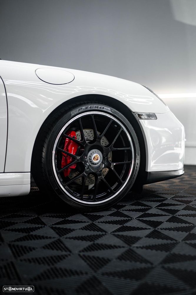 Porsche 911 (997) - 6