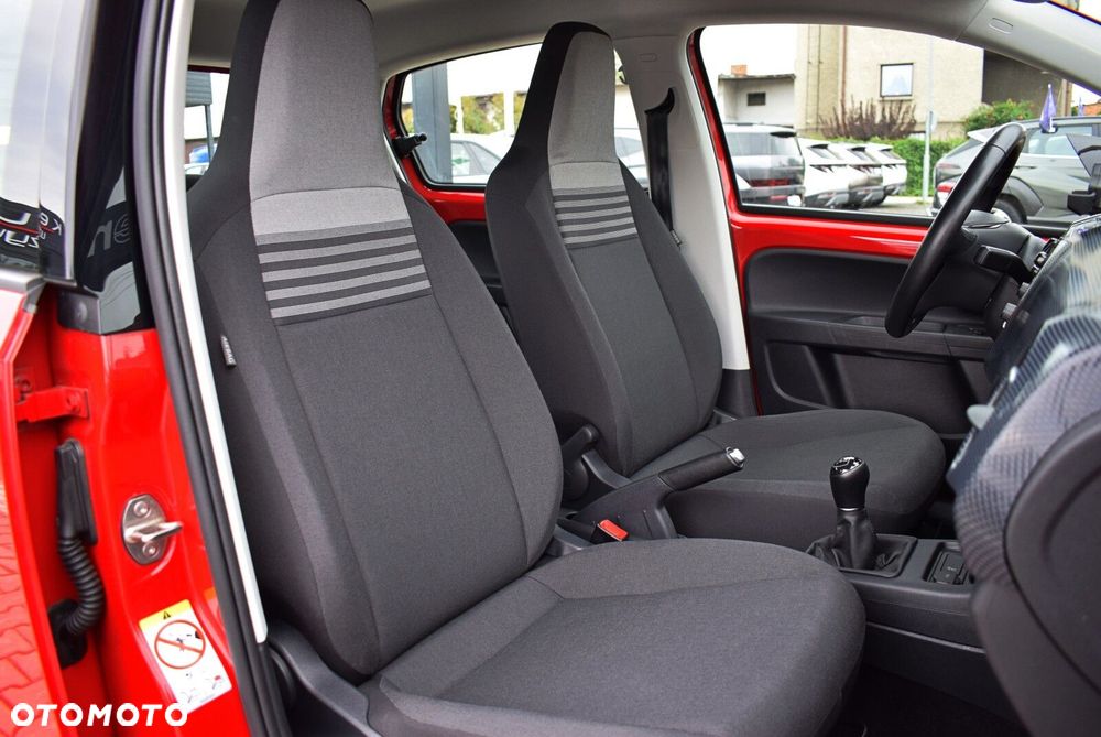 Volkswagen up! - 16