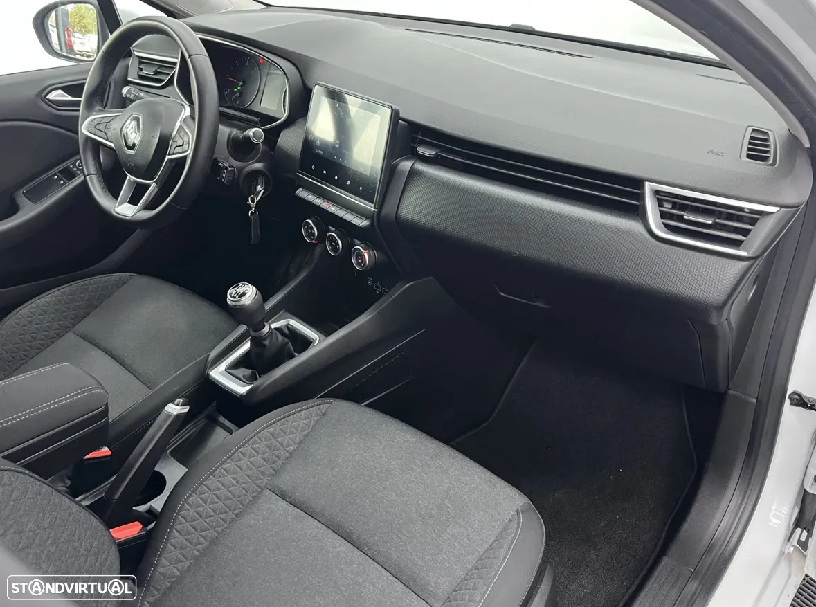 Renault Clio BLUE dCi 85 BUSINESS EDITION - 12