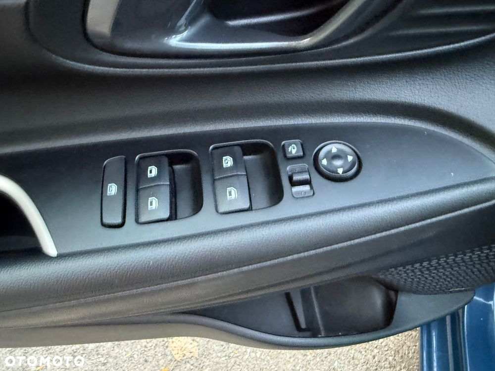 Hyundai i20 1.0 T-GDi Smart DCT - 23