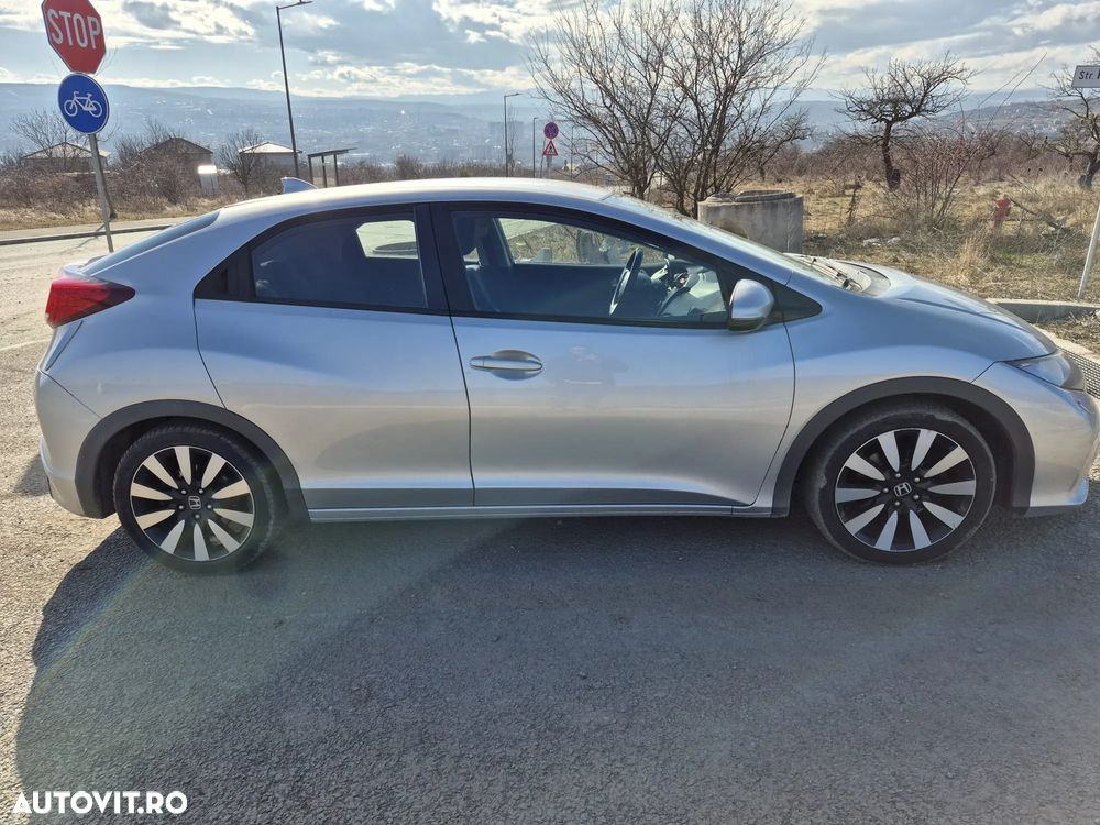 Honda Civic 1.6 i-DTEC MT Elegance - 4