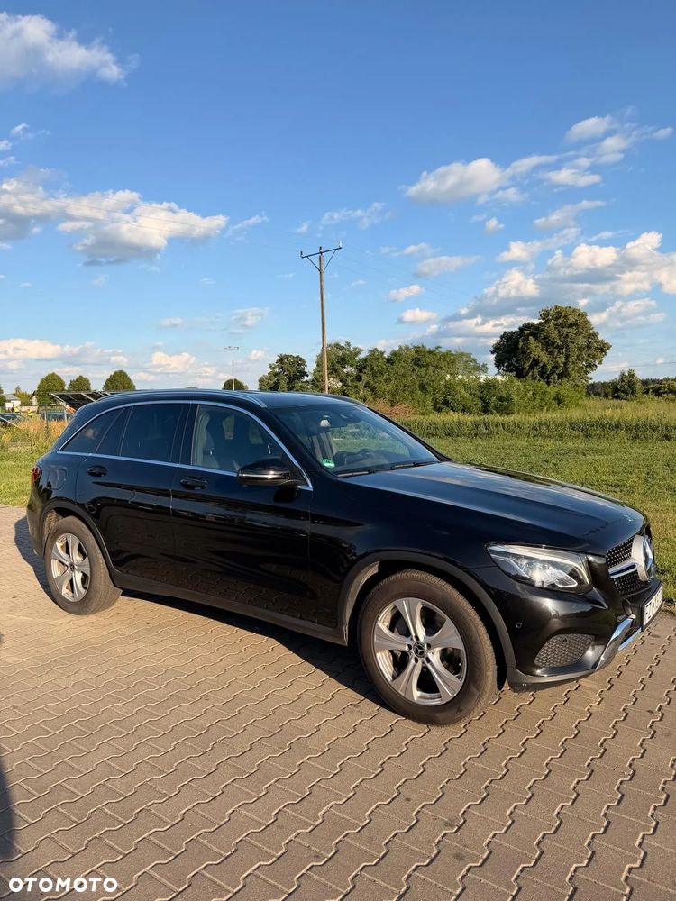 Mercedes-Benz GLC 250 4-Matic - 4