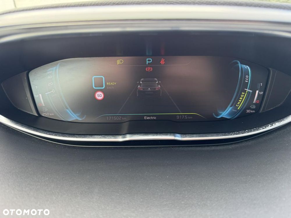 Peugeot 3008 225 e-EAT8 Allure - 10