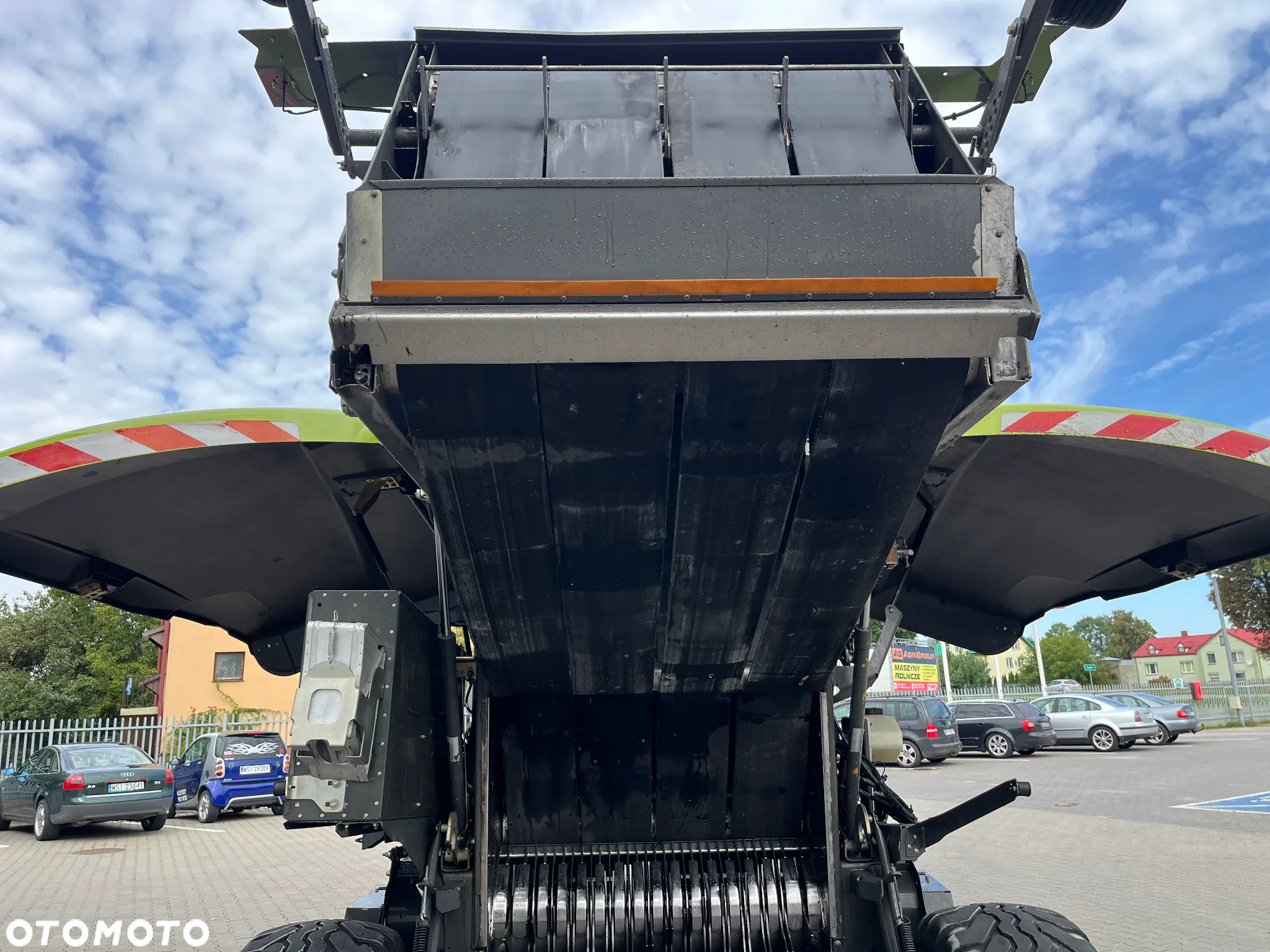 Claas Variant 360 RC - 8