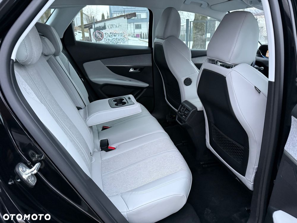 Peugeot 3008 1.5 BlueHDi Active S&S - 19