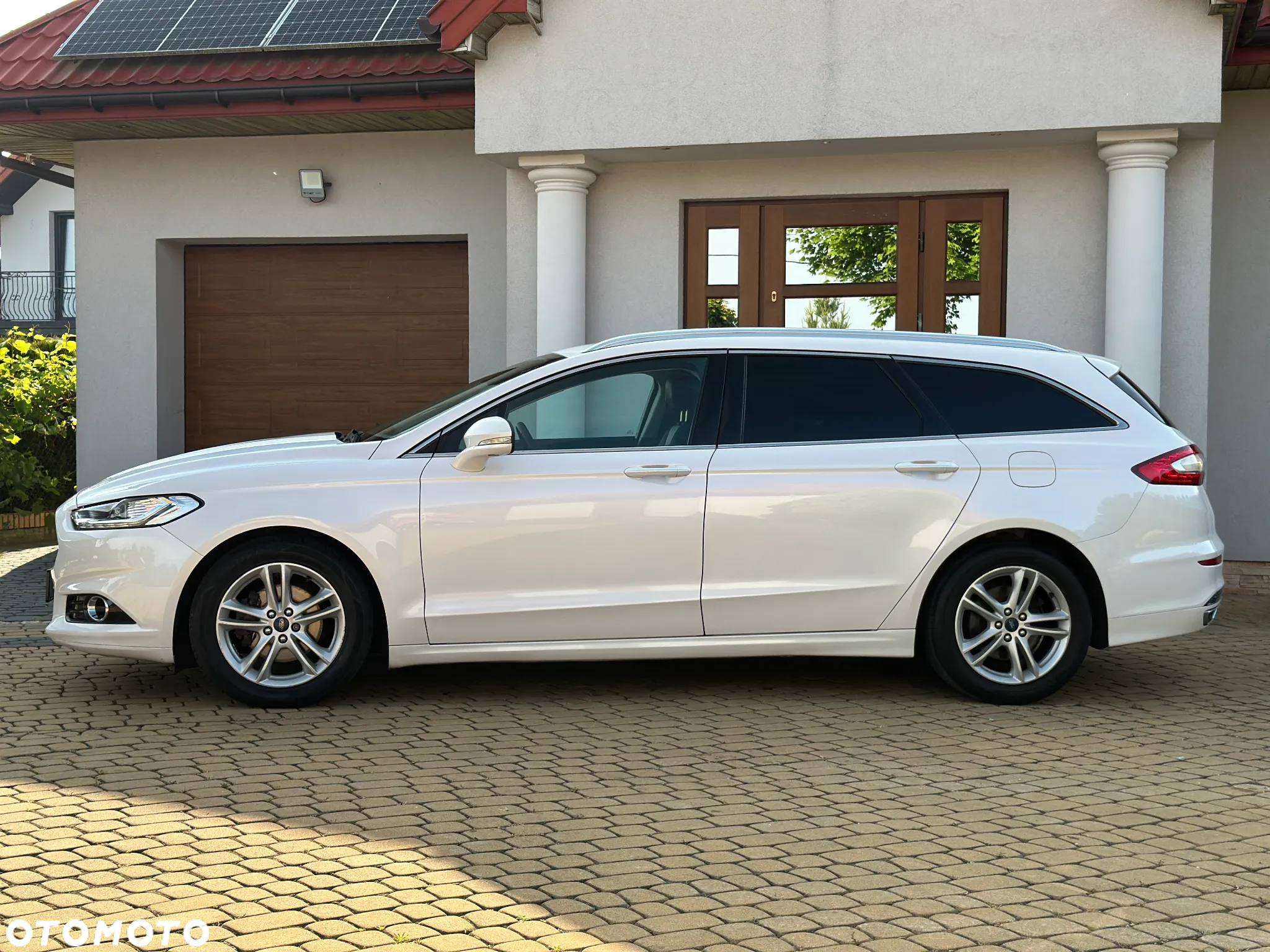 Ford Mondeo - 10